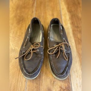 Brown mens Sperrys
